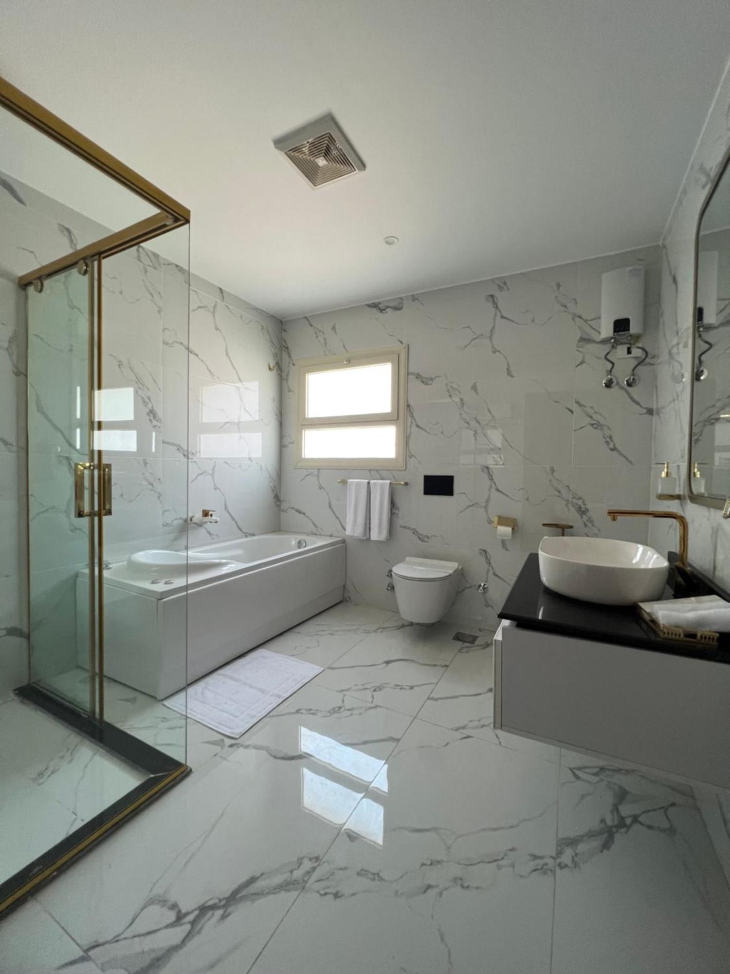 The Home Boutique Hotel Pyramids Inn Kafret el-Gabal Esterno foto